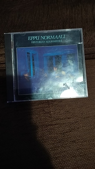 Eppu Normaali: Historian suurmiehiä