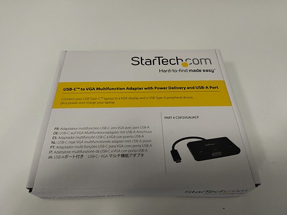 Startech USB-C - VGA sovitin jossa USB-A ja virransyöttö