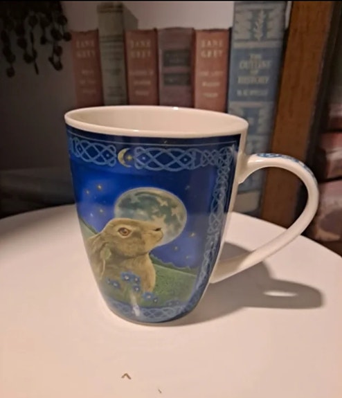 Pupu muki, jänis, rusakko, pupumuki Lisa Parker
