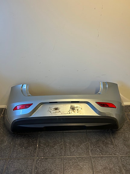 Volvo V40 mk2 takapuskuri