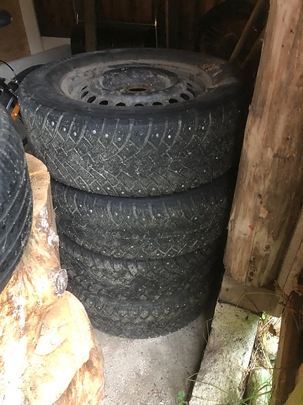 Toyota previa talvirenkäät
