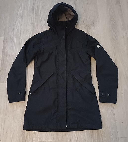 Didriksons Lush musta parkatakki 36