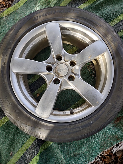 16" alumiinivanteet