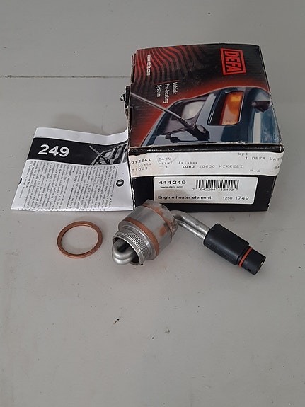 DEFA Lohkolämmitin, Nissan Maxima