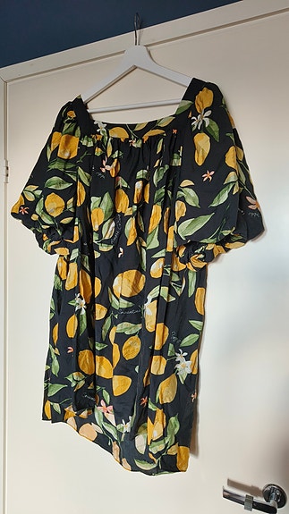 Muutama paita Myydään (sivu 33) Tori