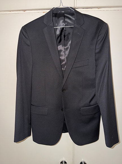 Dressmann Slim Fit - musta puku 46S / W29-L32, käytetty vain kerran ⭐