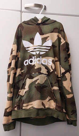 Adidas huppari 152