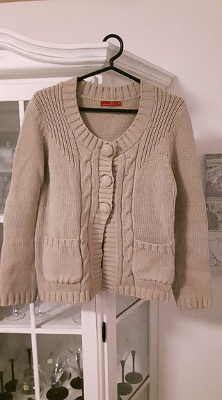 Beige neule M