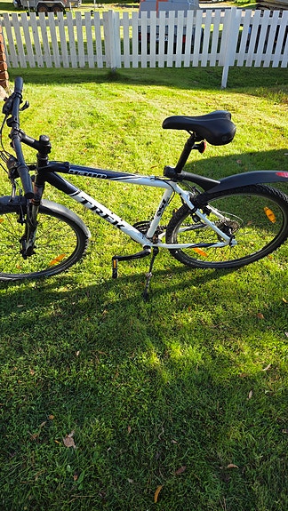 Trek 4300