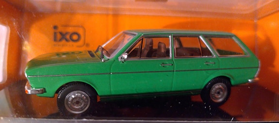 Pienoismalli VW Passat LS Variant  1/43
