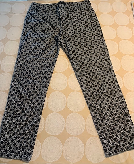 MAC-merkkiset housut