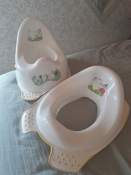 Muumiaiheinen lasten potta ja WC-istuin