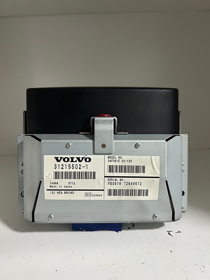 Volvo V70 mk3 navigaattorin näyttö