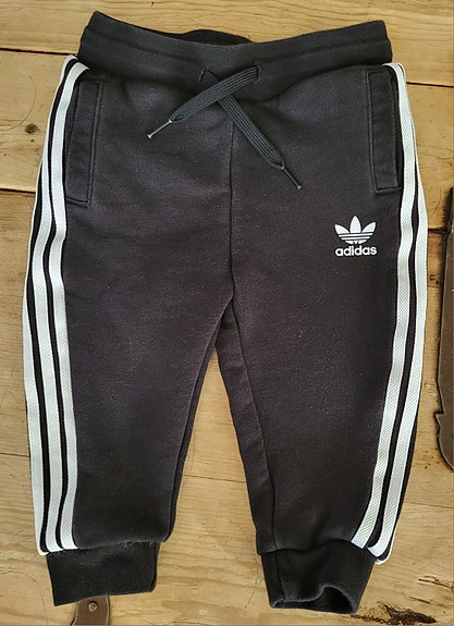 Adidas collegehousut 86cm