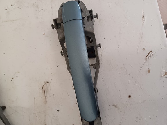 Skoda Octavia 2010 Oven kahva oikea taka 1Z0839886