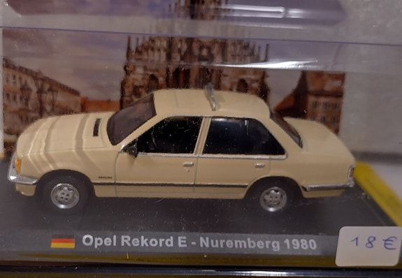 Pienoismalli Opel Rekord E Taxi 1980  1/43
