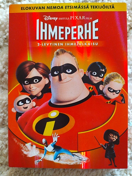 Disney Pixar Ihmeperhe DVD-elokuvasetti 2 levyä