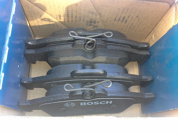 Bosch 0 986 494 528 takajarrupalat FORD VOLVO MAZDA OPEL SAAB YM autoihin