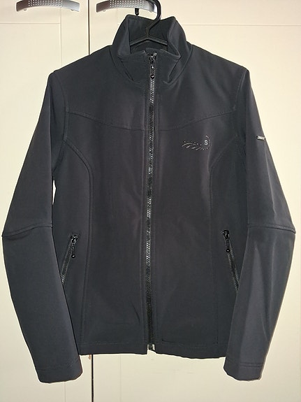Softshell -välikausitakki, koko 36.