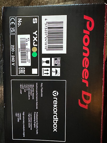 Product image 9 of 10