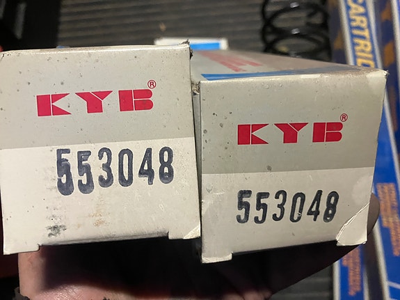 Mitsubishi Colt/Cordia/Tredia Takaiskarit KYB 77-87