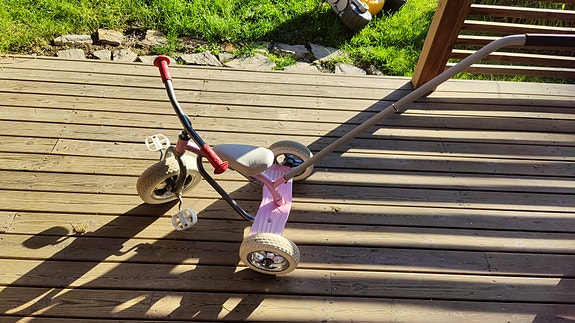 Lasten kolmipyörä