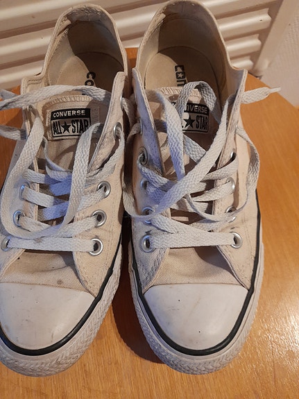 Converse Tennarit Koko 38 vbeiget.