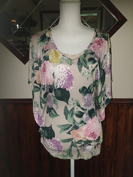 Harmaa-värit H & M kukkapaita,  kesäpaita (XS)