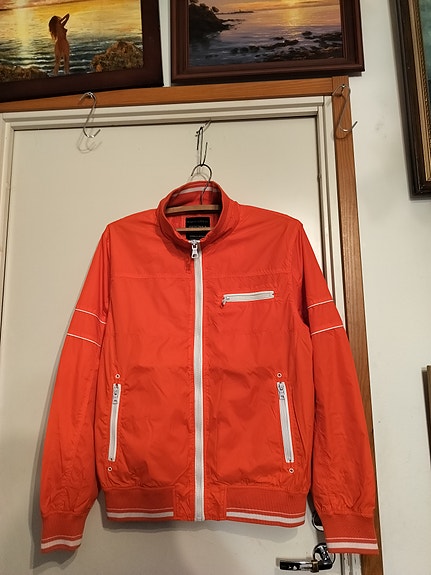Product image 2 of 12