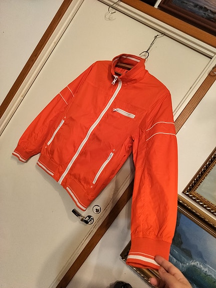 Product image 3 of 12