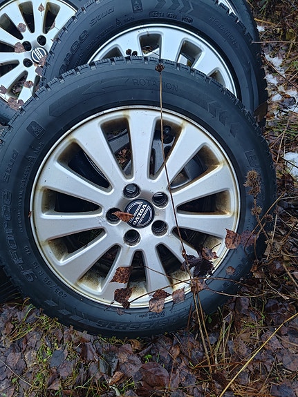 Volvo 16" alkuperäiset alumiinivanteet 65mm