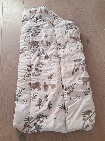 Äp makuupussi, reiät tehty