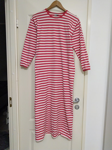 Marimekko Tasaraita yöpaita / yömekko
