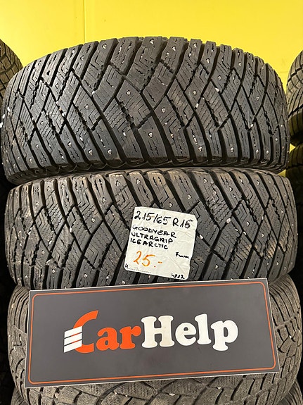 215/65R15 GoodYear Ultra ice Arctic