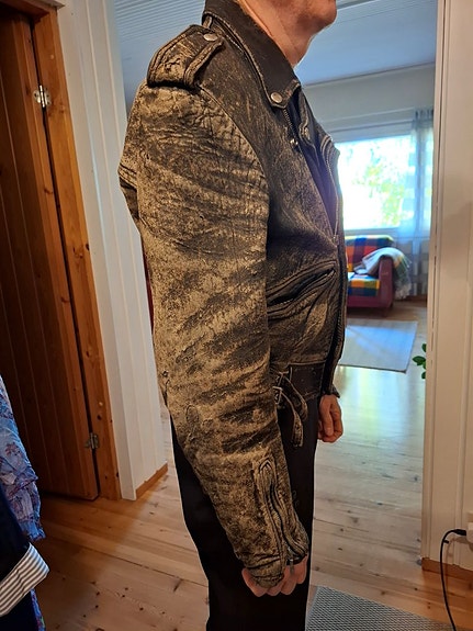 Product image 3 of 9