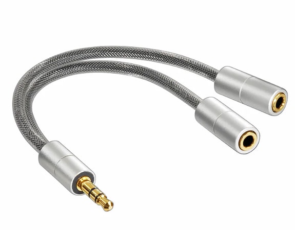 Konkurssimyynti, HAMA Aluline Johto Adapteri 3,5mm Uros-2x Naaras 0,15m, UUSI