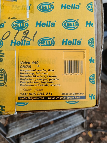 Volvo 440 oikea umpio