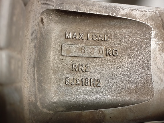 Product image 2 of 8