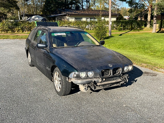BMW E39 530da -01 facelift osina