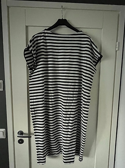 Marimekko tasaraita mekko M
