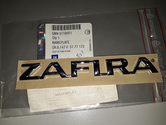 Takaluukun nimikyltti Zafira Opel Zafira-A
