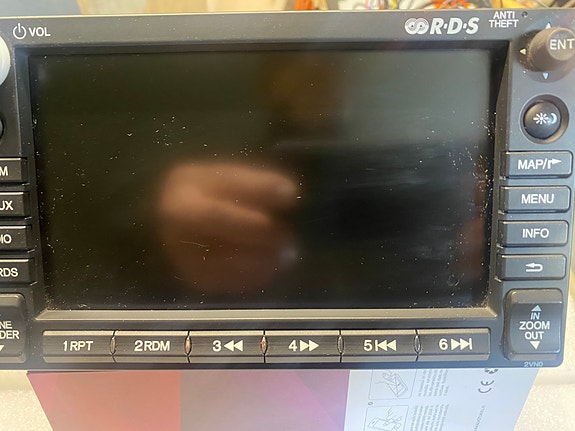 Honda CR-V Radio/CD/DVD/GPS pääyksikkö 39541-SWA-E010-M1