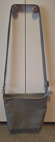 Olkalaukku