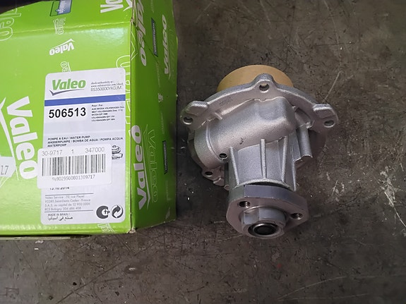 VAG 1.9 TDI Vesipumppu