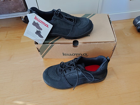 Kuoma lenkkarit 37
