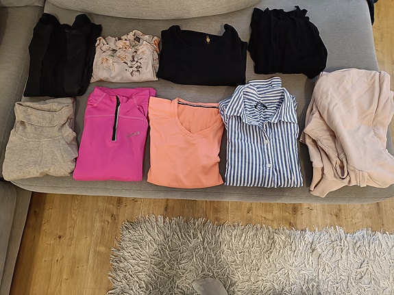 Paitasetti koko xs-s (mm. Superdry, Vero Moda, Vila, Only, Asics)