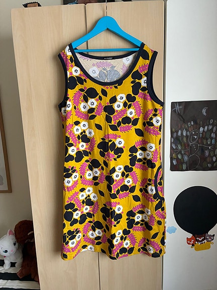 MARIMEKKO trikoomekko