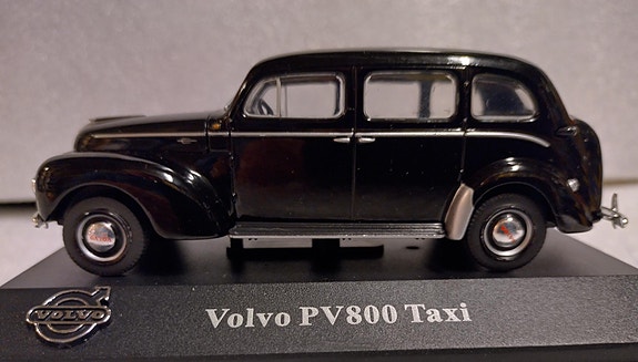 Pienoismalli Volvo PV 800 Taxi  1/43