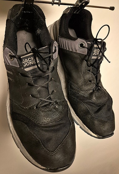 Jack & Jones tennarit, koko 44