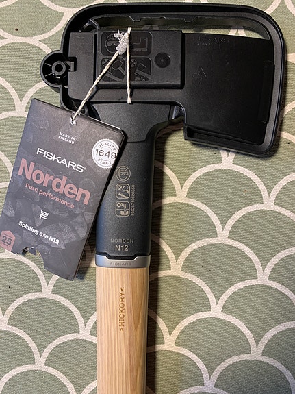 Fiskars Norden halkaisukirves N12